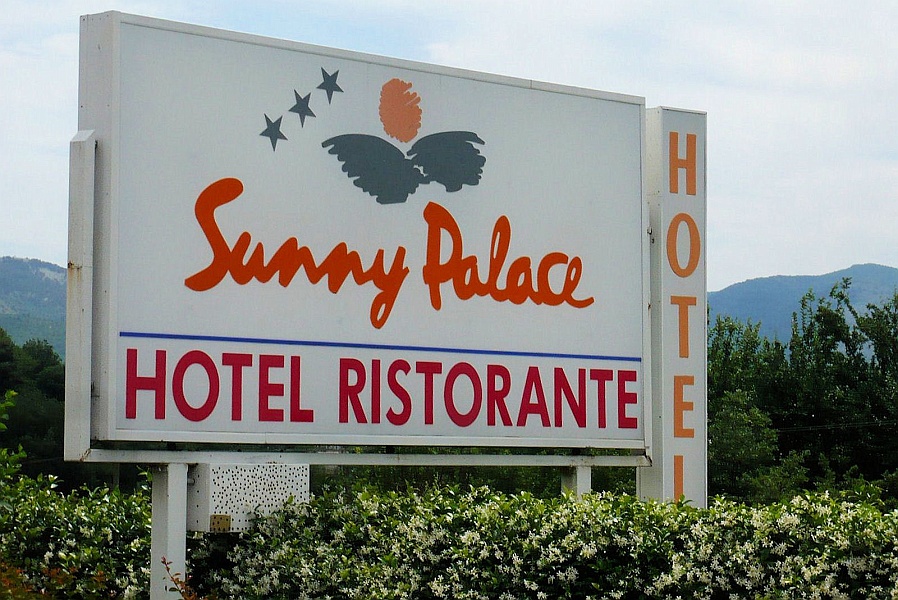 Clicca per vedere la Foto Originale